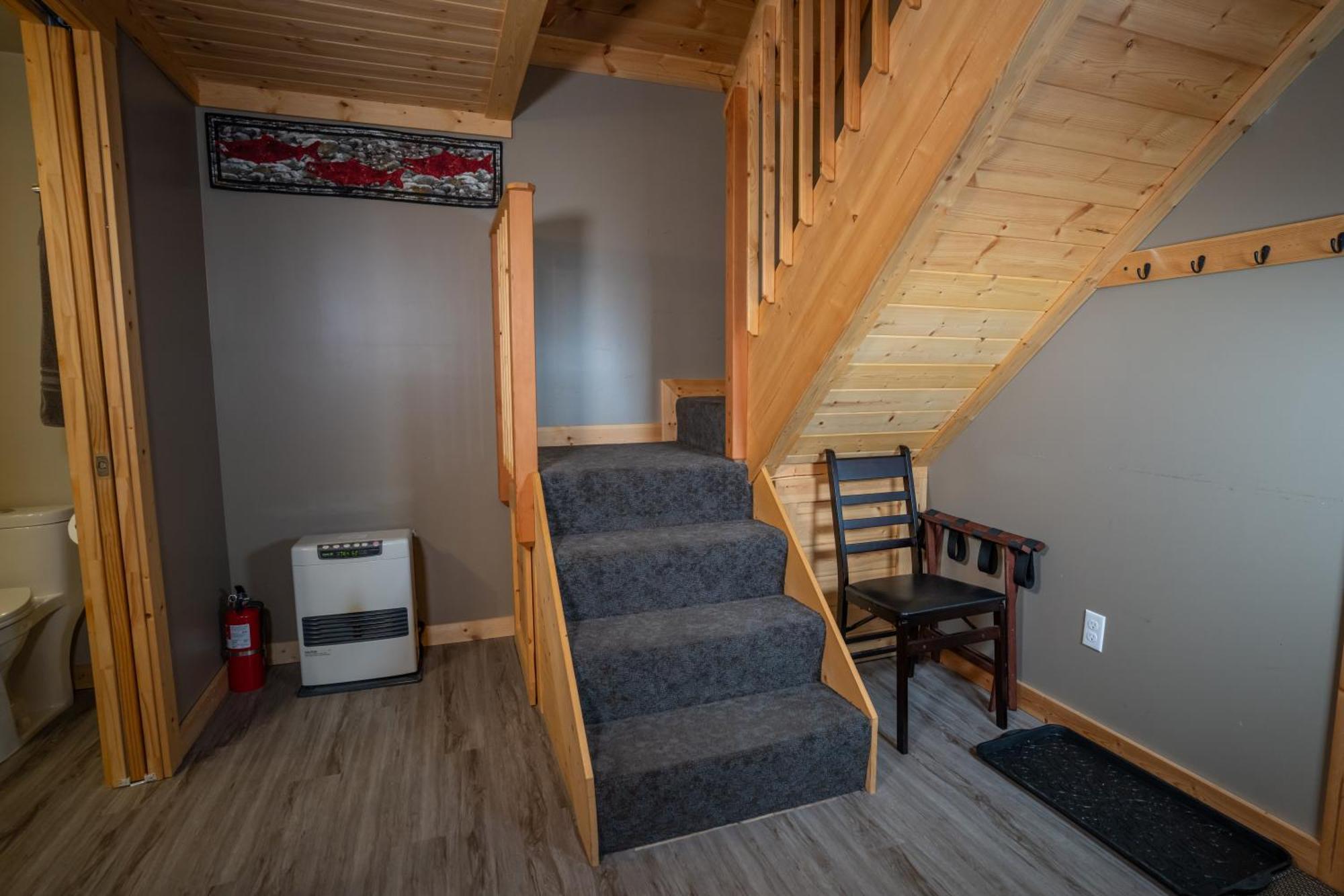 Downtown Cabin! Chulitna